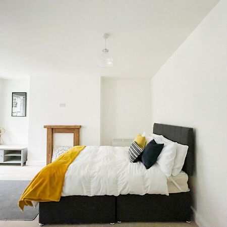 Pittville Studios - By Suitely Cheltenham Buitenkant foto