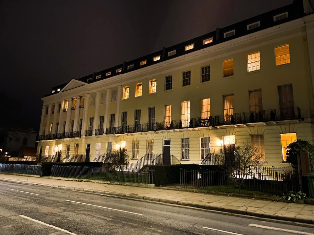 Pittville Studios - By Suitely Cheltenham Buitenkant foto